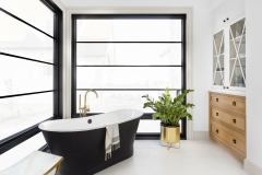 Laurel Bath