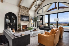 Modern-French-Country-House-Westlake-Development-Group-07-1-Kindesign