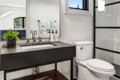 Modern-French-Country-House-Westlake-Development-Group-41-1-Kindesign